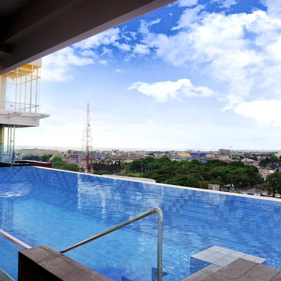 The Zhm Premiere Padang Hotel Exterior foto