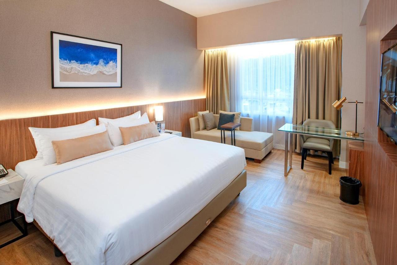 The Zhm Premiere Padang Hotel Exterior foto